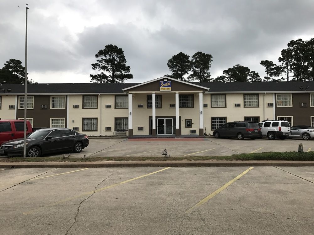 Scottish Inn And Suites Tomball Exterior photo